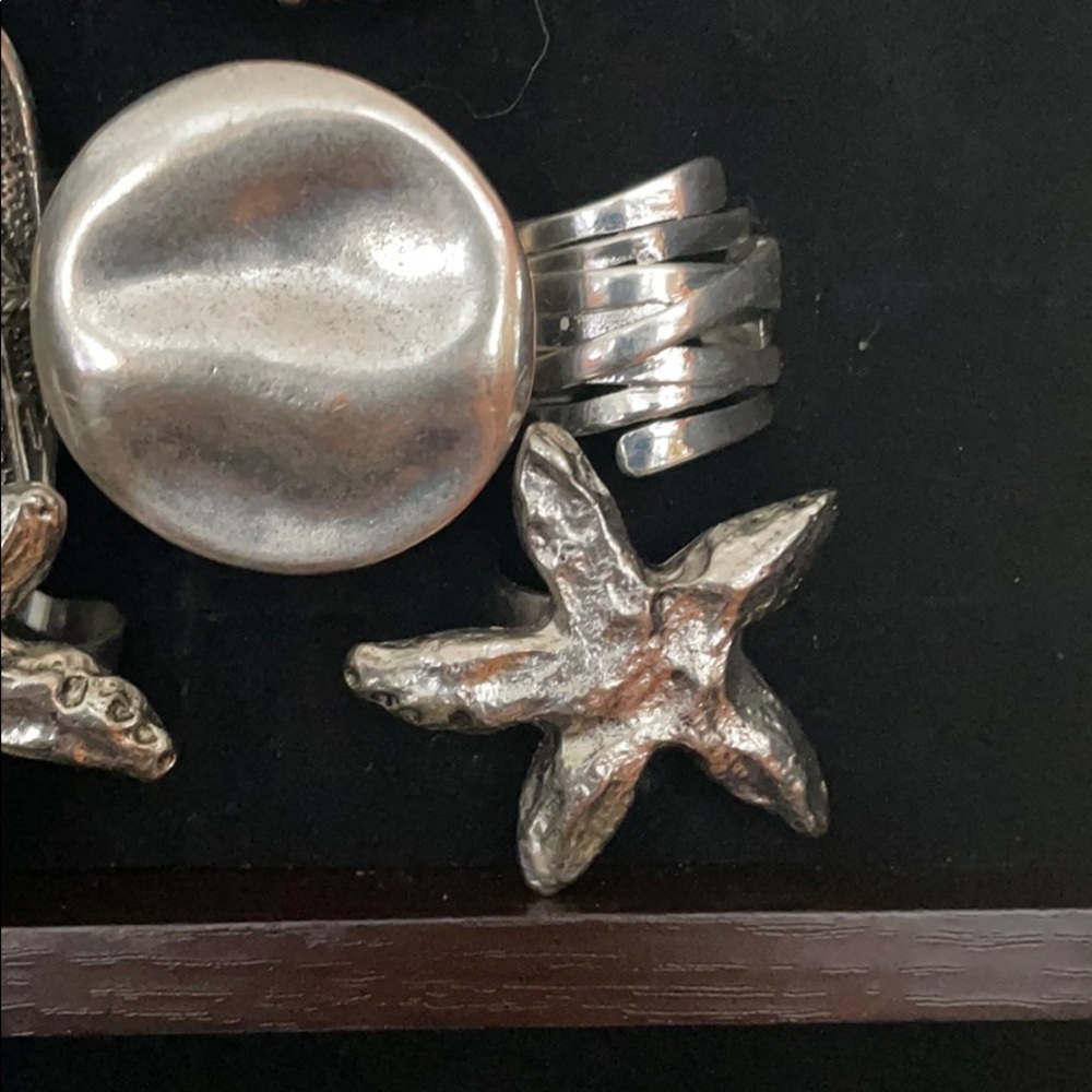 Jewelry - Picture 6 of 6